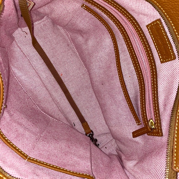 Dooney and bourke purse - Picture 3 of 12